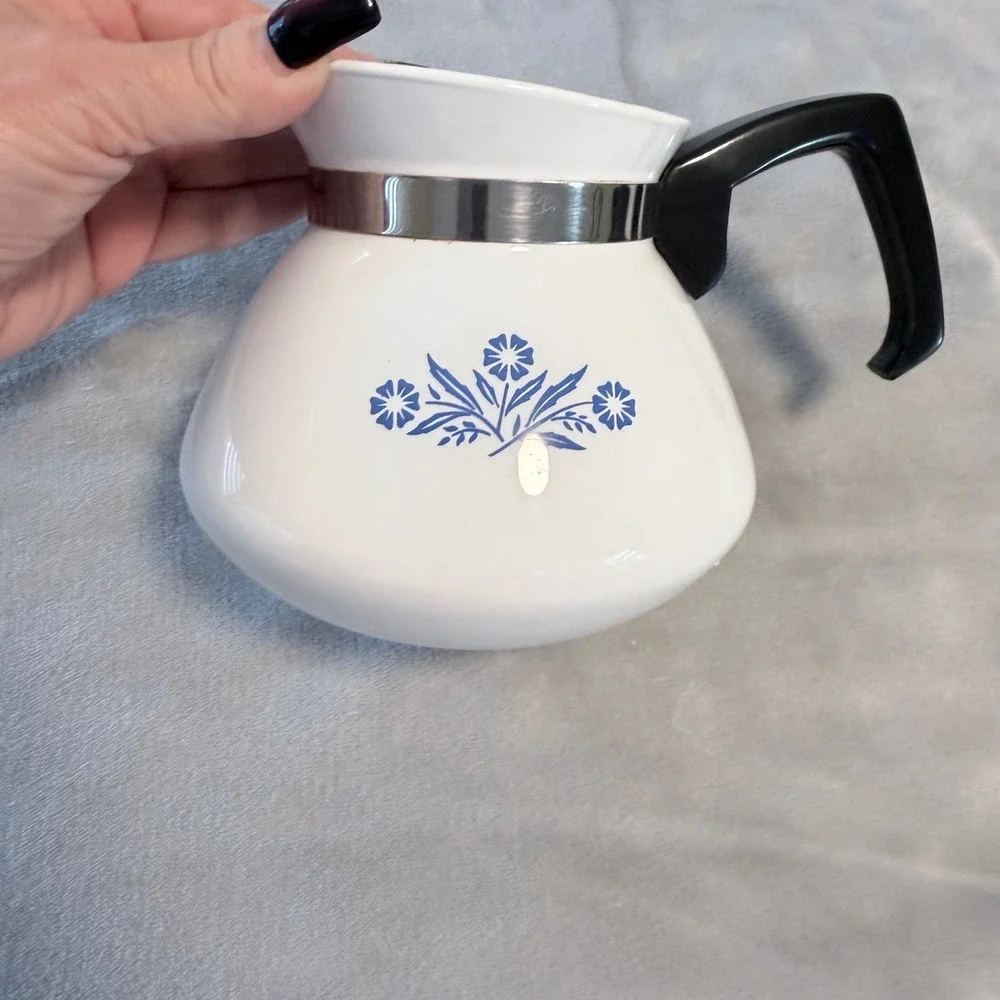 Corning Ware Blue Cornflower 6 Cup Coffee Tea Pot Carafe P-104 No Lid Vintage